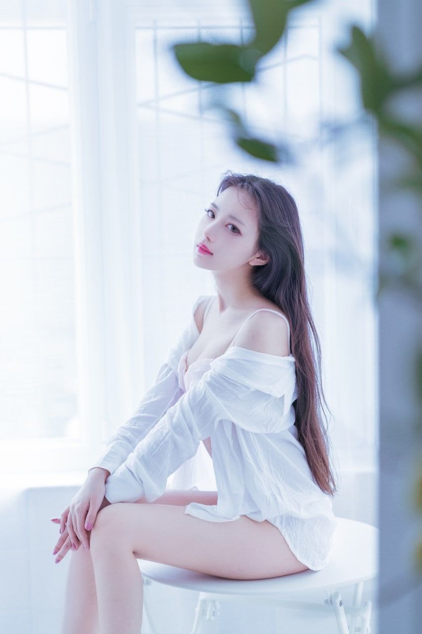 草莓香蕉绿巨人丝瓜榴莲无限18下载