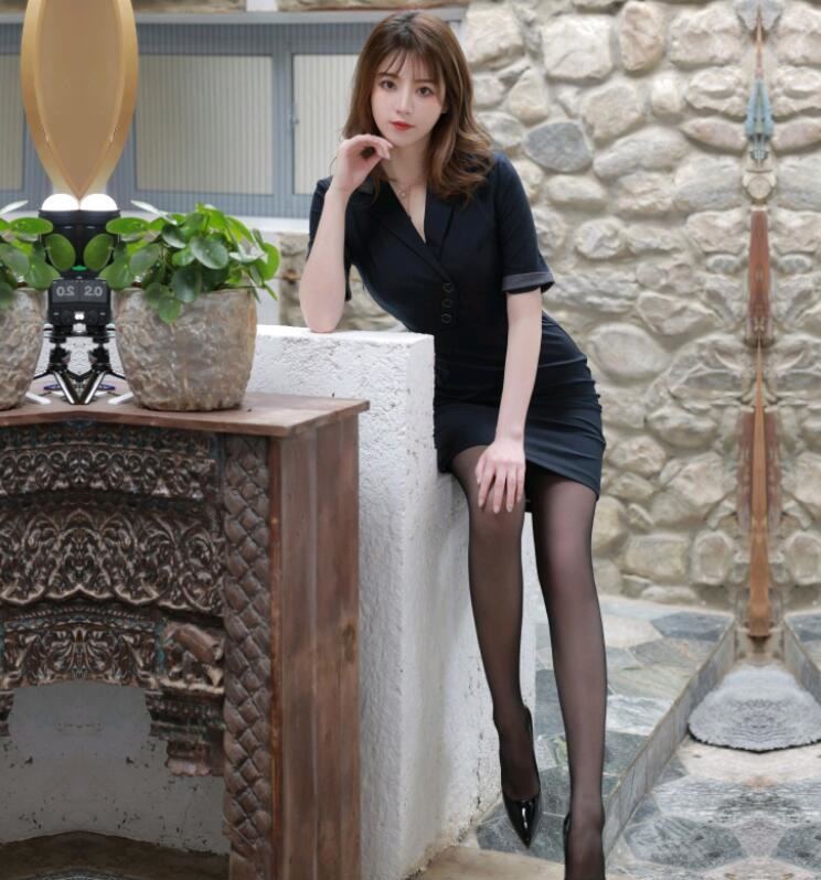 美女被干