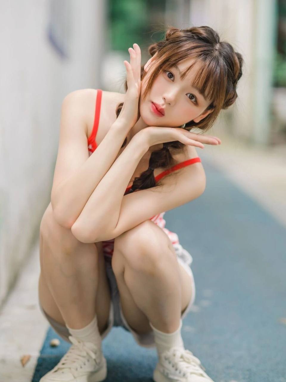 丰满少妇