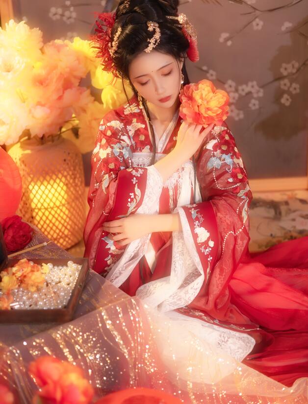 草莓视频和丝瓜视频旧版安