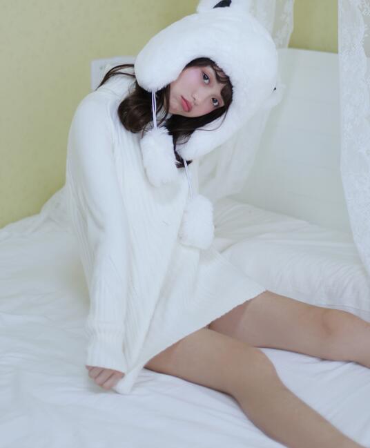 岳双腿之间