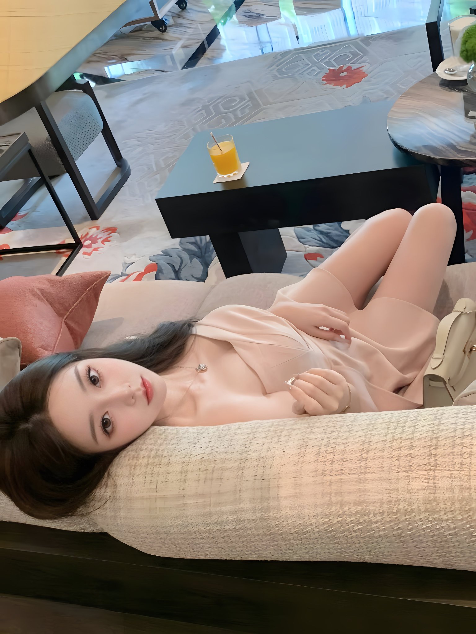 草莓香蕉榴莲丝瓜秋葵绿巨人2023最新版下载安装