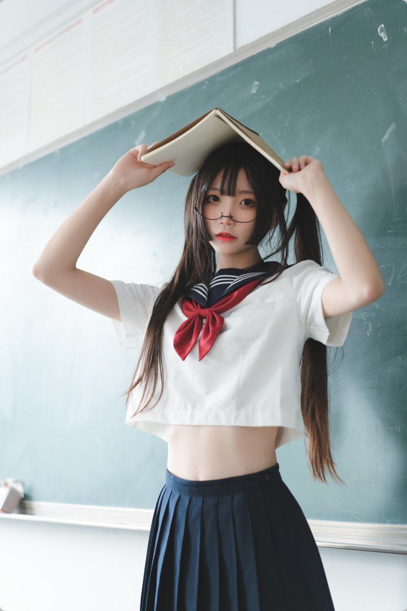 一人㖭上面3人在线观看