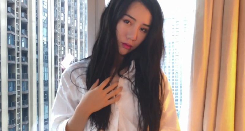 果冻传媒自拍