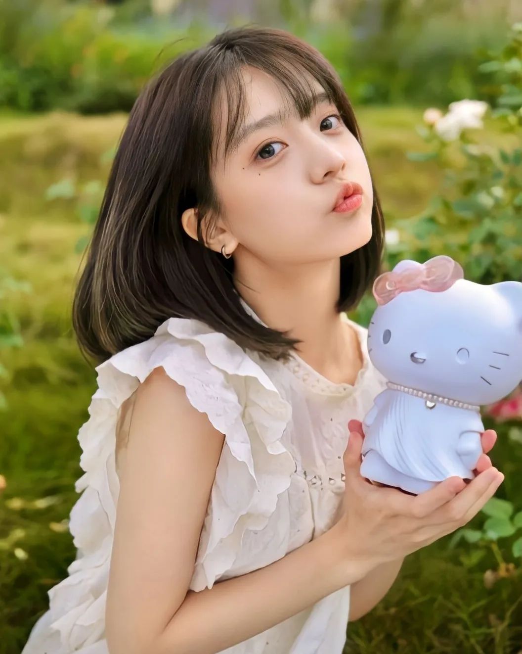 美女露%1