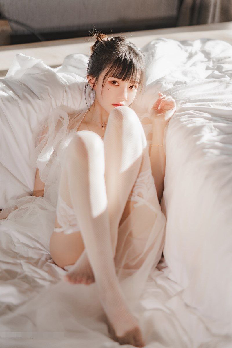 人与动人物Av片