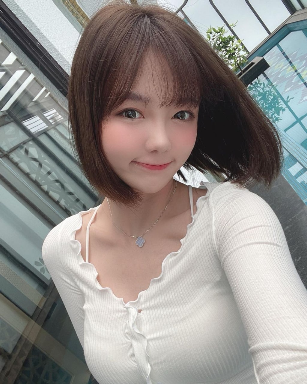 玩小处雏女 视频