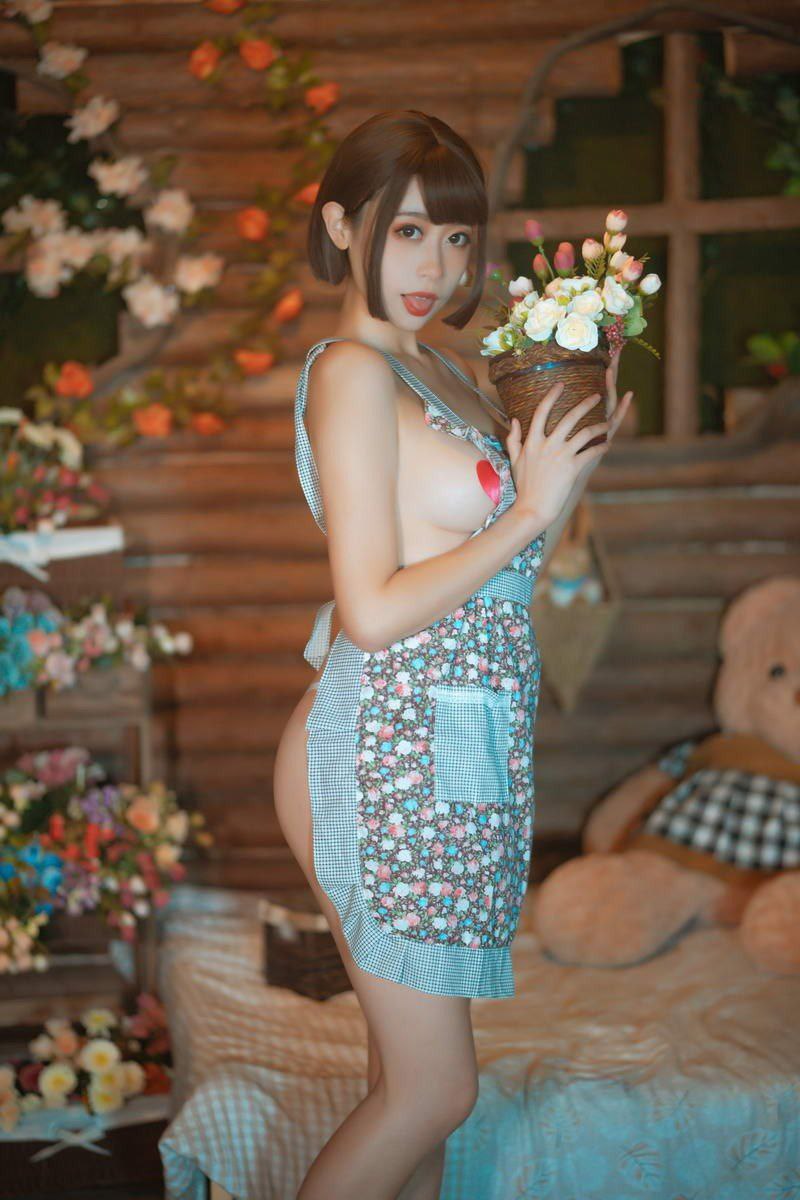 青青草原综合久久大伊人精品