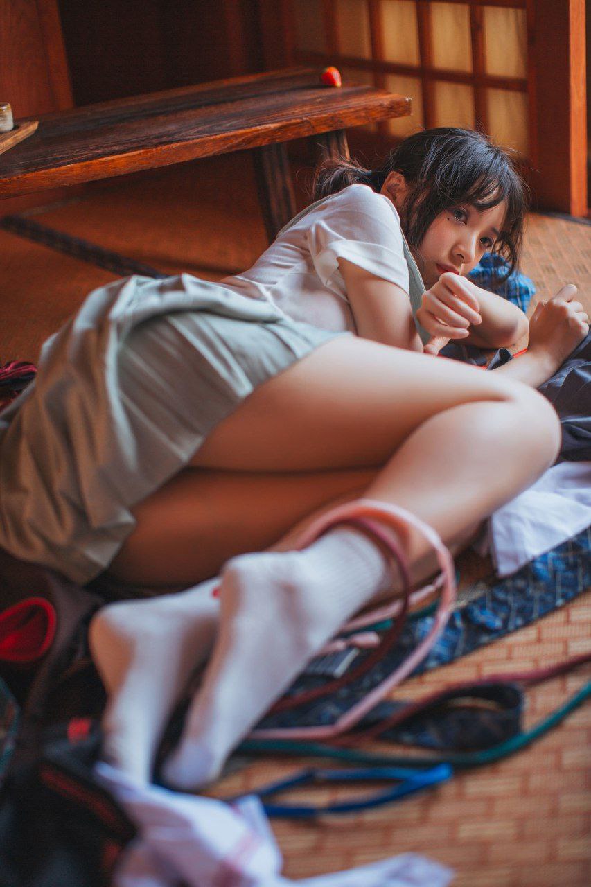 美丽姑娘视频在线观看免费