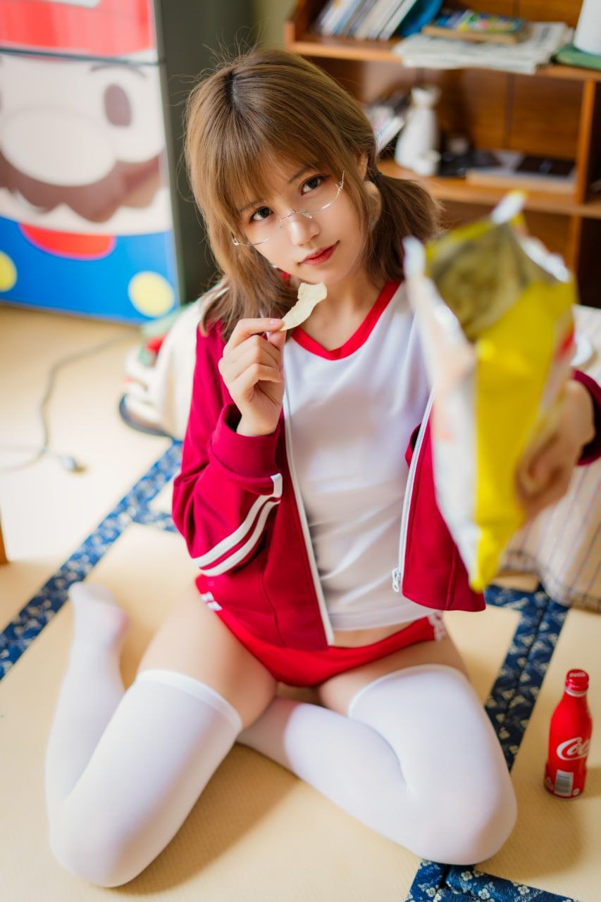 乱中年女人伦
