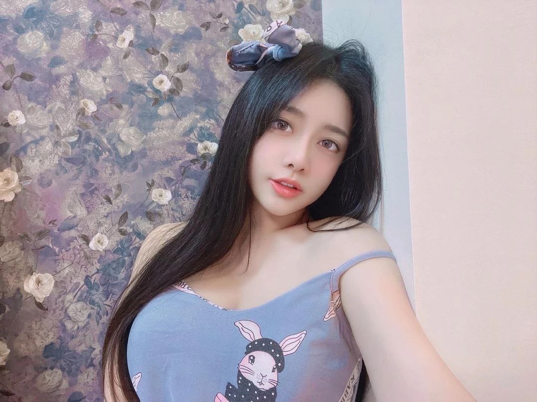 亚洲精品国产极品美女