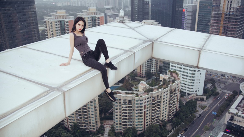 向着小小花蕾深处前进讲的是什么