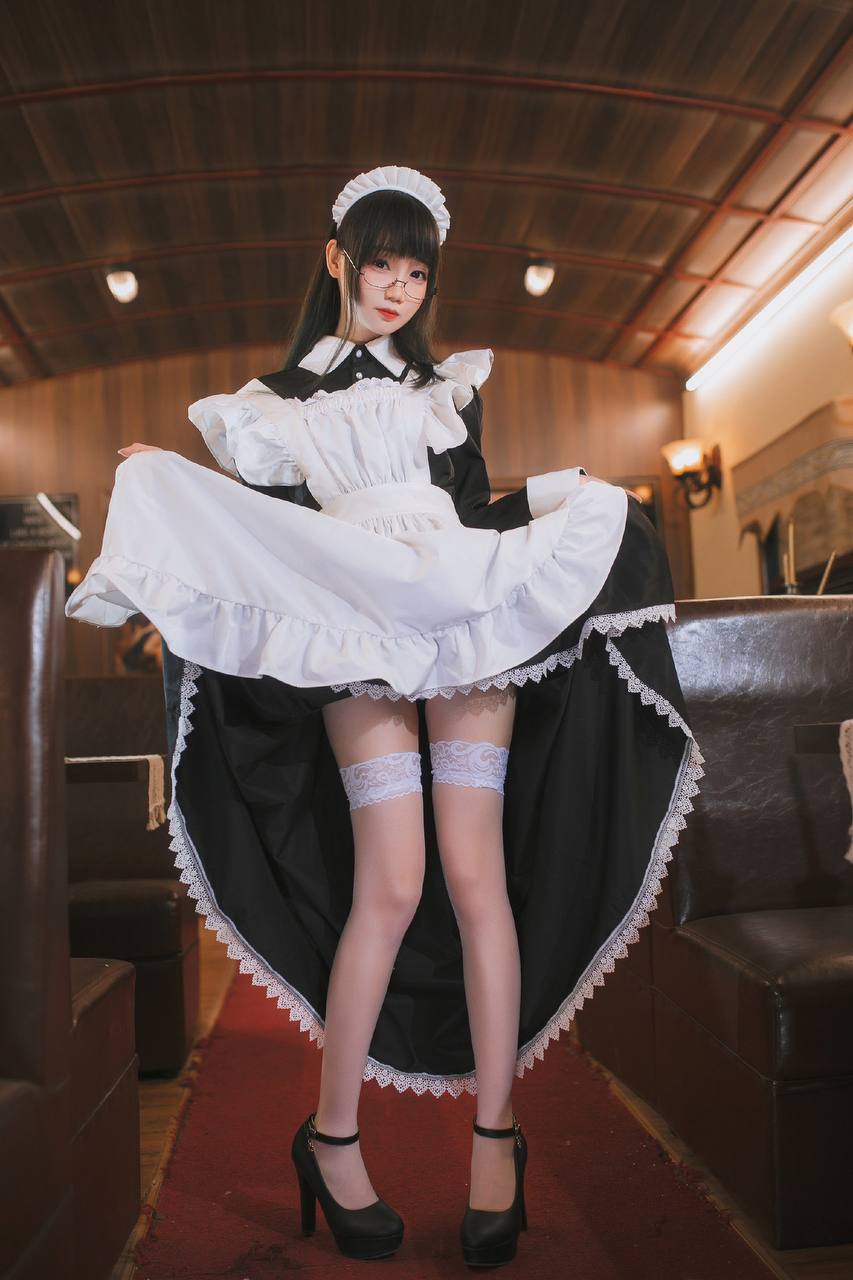 草莓芭乐丝瓜绿巨人榴莲18污iOS版下载