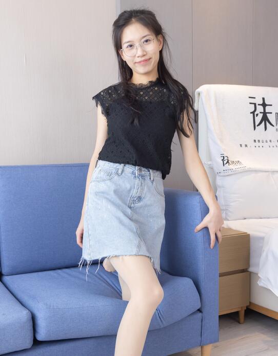花季app(每天免费)下载