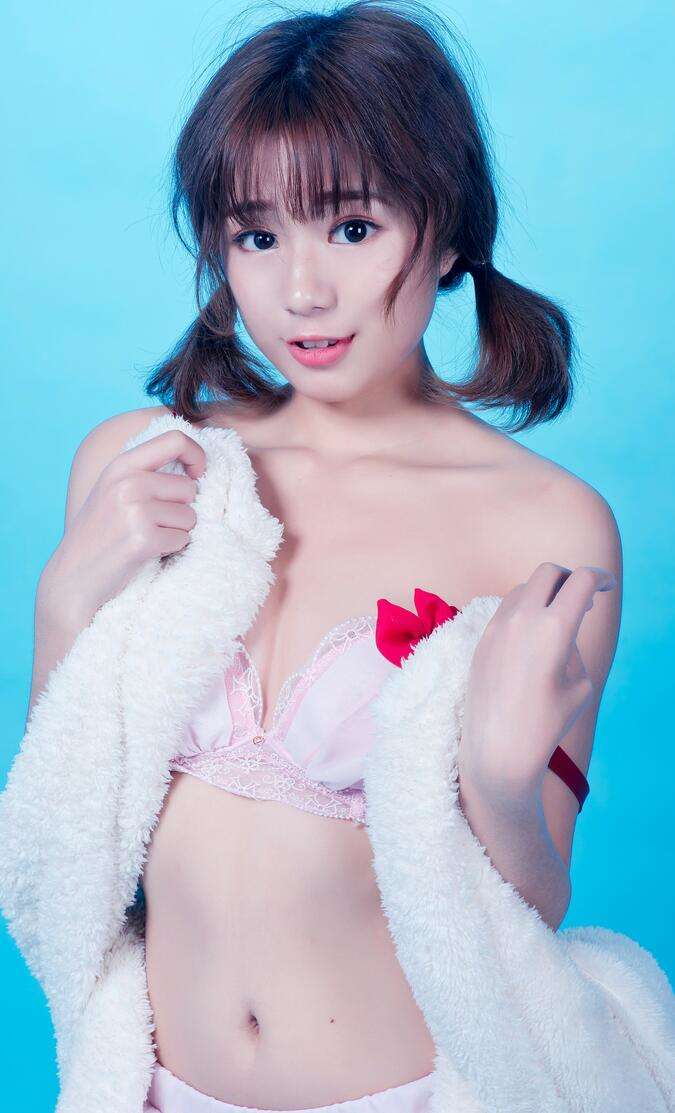 嗓子有异物感是怎么回事