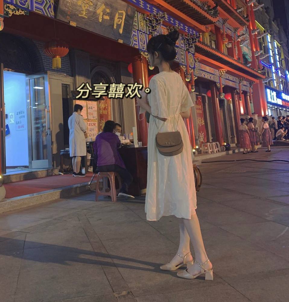 草莓丝瓜榴莲秋葵污污下载大全