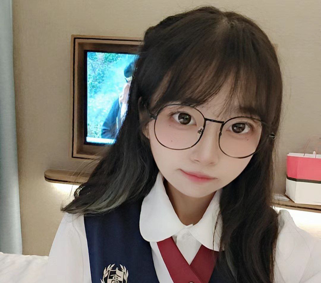 月光直播下载免费观看视频