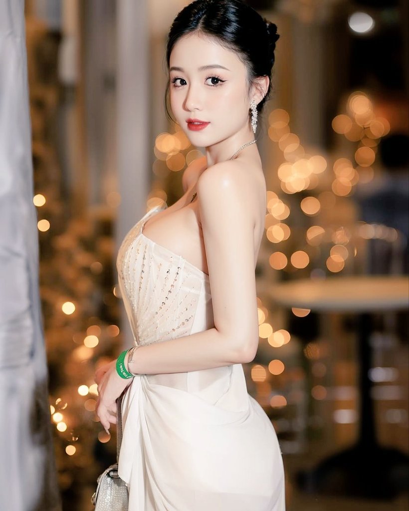 楹昏眴瑙嗕紶濯掔煭瑙嗛鍏嶈垂缃戠珯