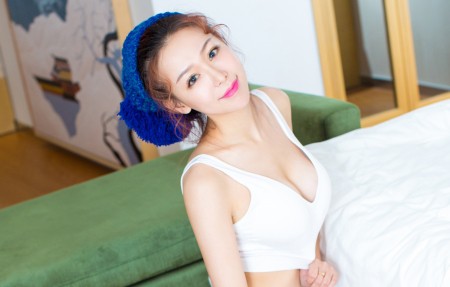 女人挠痒痒