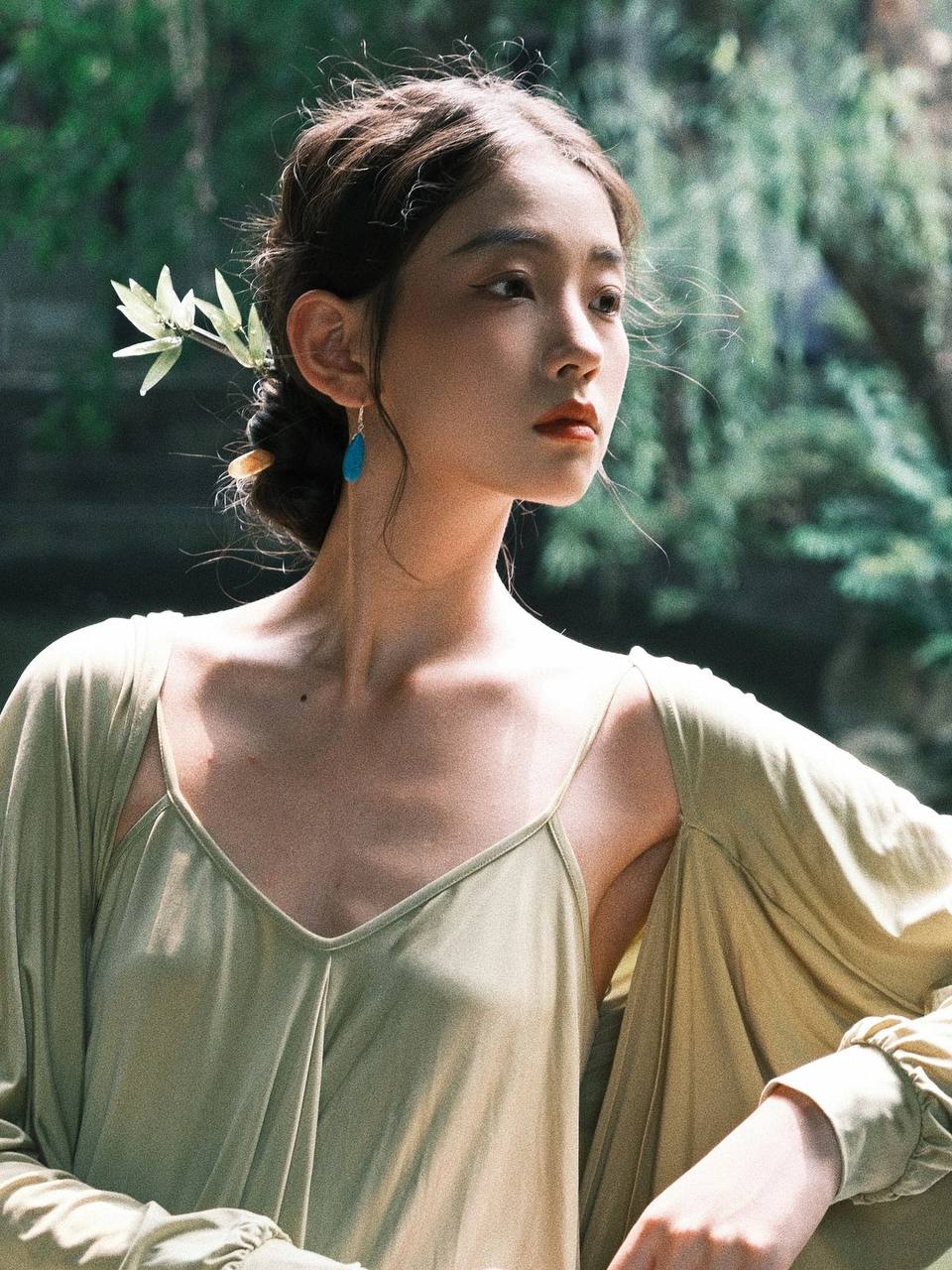 污到下面滴水的小说