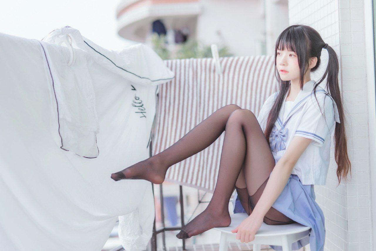 桥边姑娘原唱