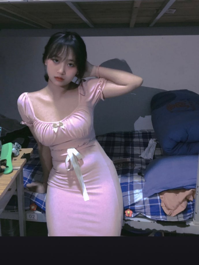 小肉饼我可以尝一下吗