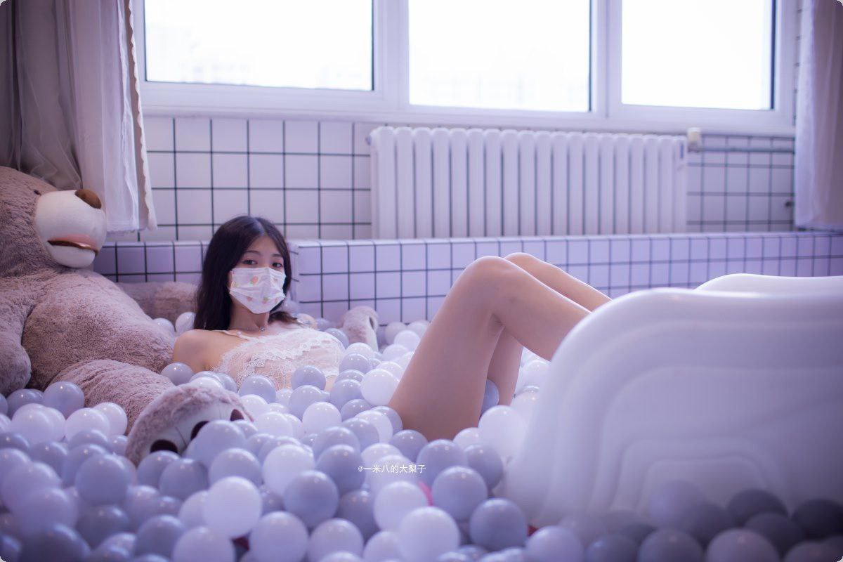 蜜芽二区忘忧草
