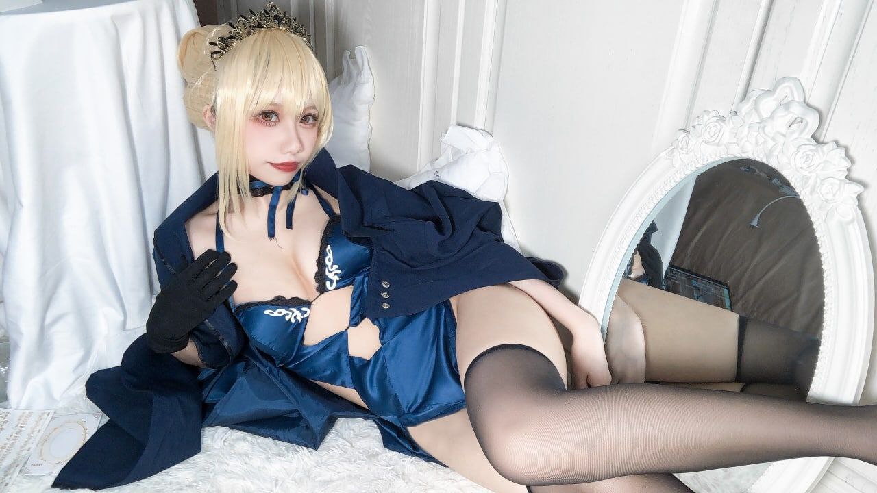 tude8