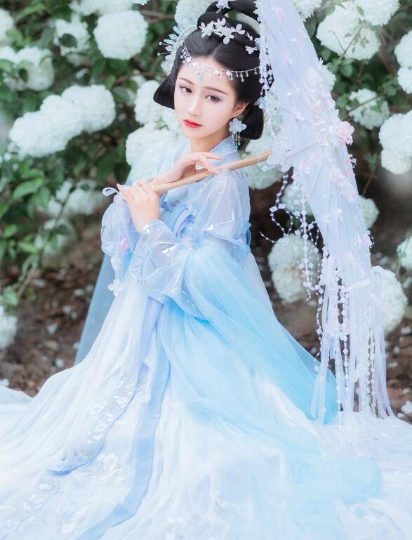 18绂侀珮娼柗姘�