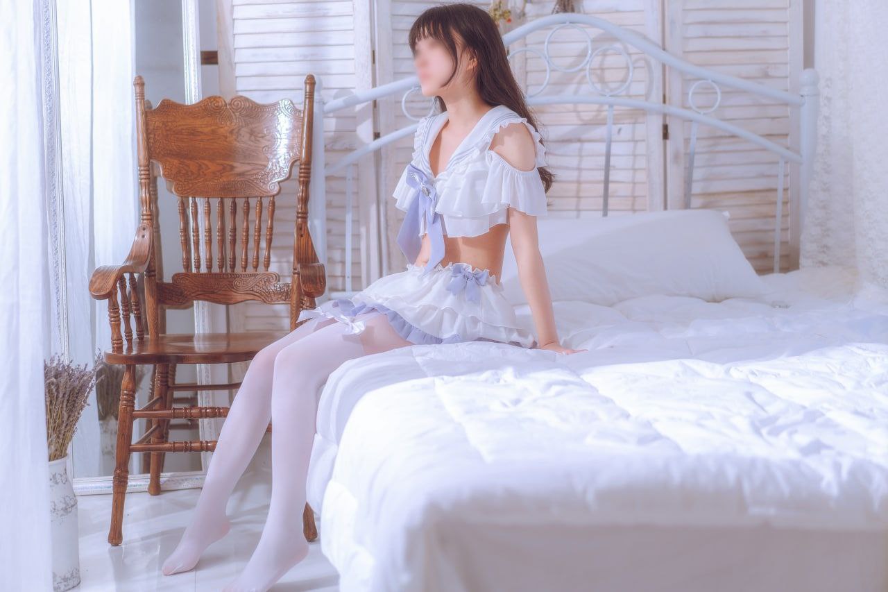别墅里的轮换黄晓娟