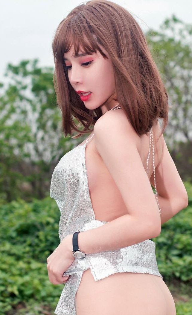 香蕉草莓榴莲秋葵黄瓜绿巨人下载