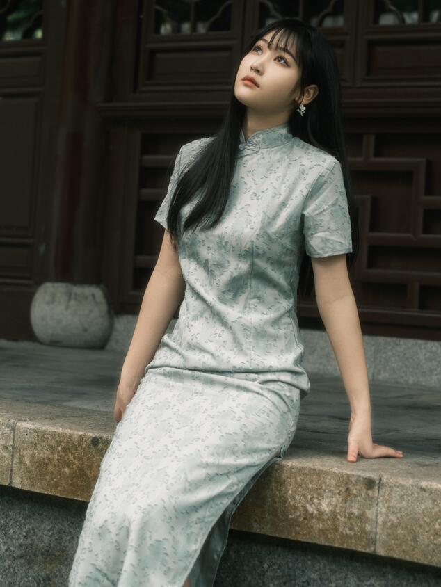 又爽又黄又无遮挡的激情视频