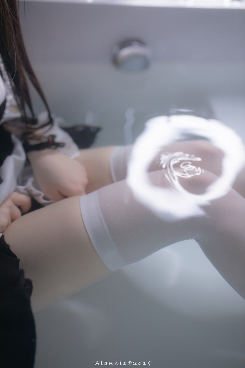 涓€娣变竴娴呰秺鏉ヨ秺娴�