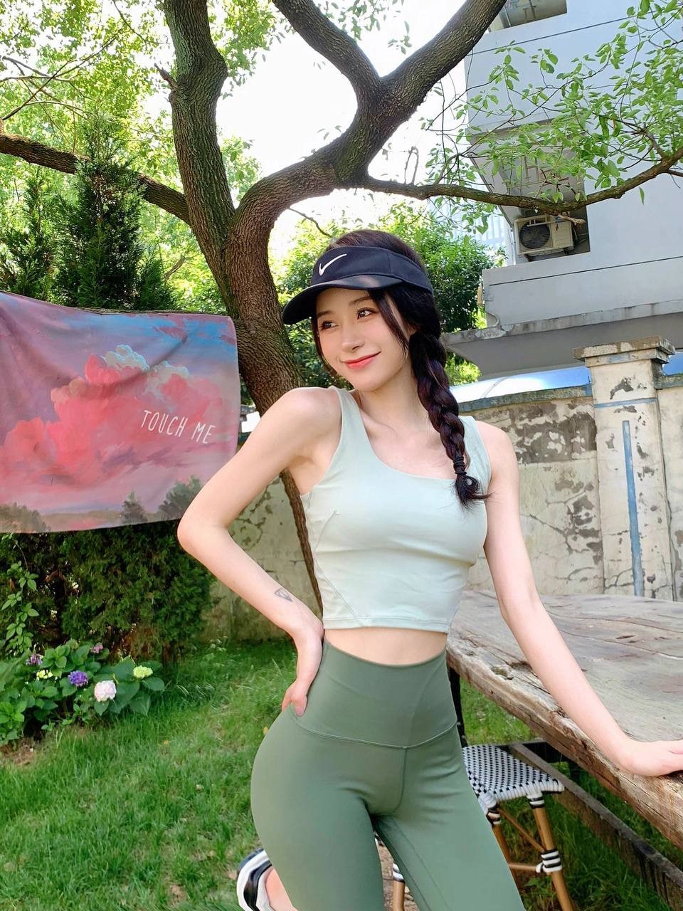 免费🔞成人❌❌❌深夜夜行网站