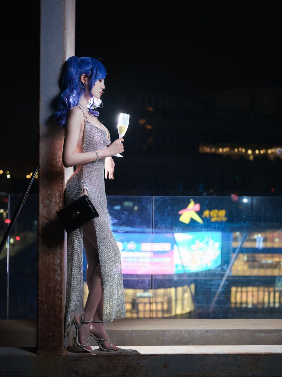 蜜柚视频下载并安装