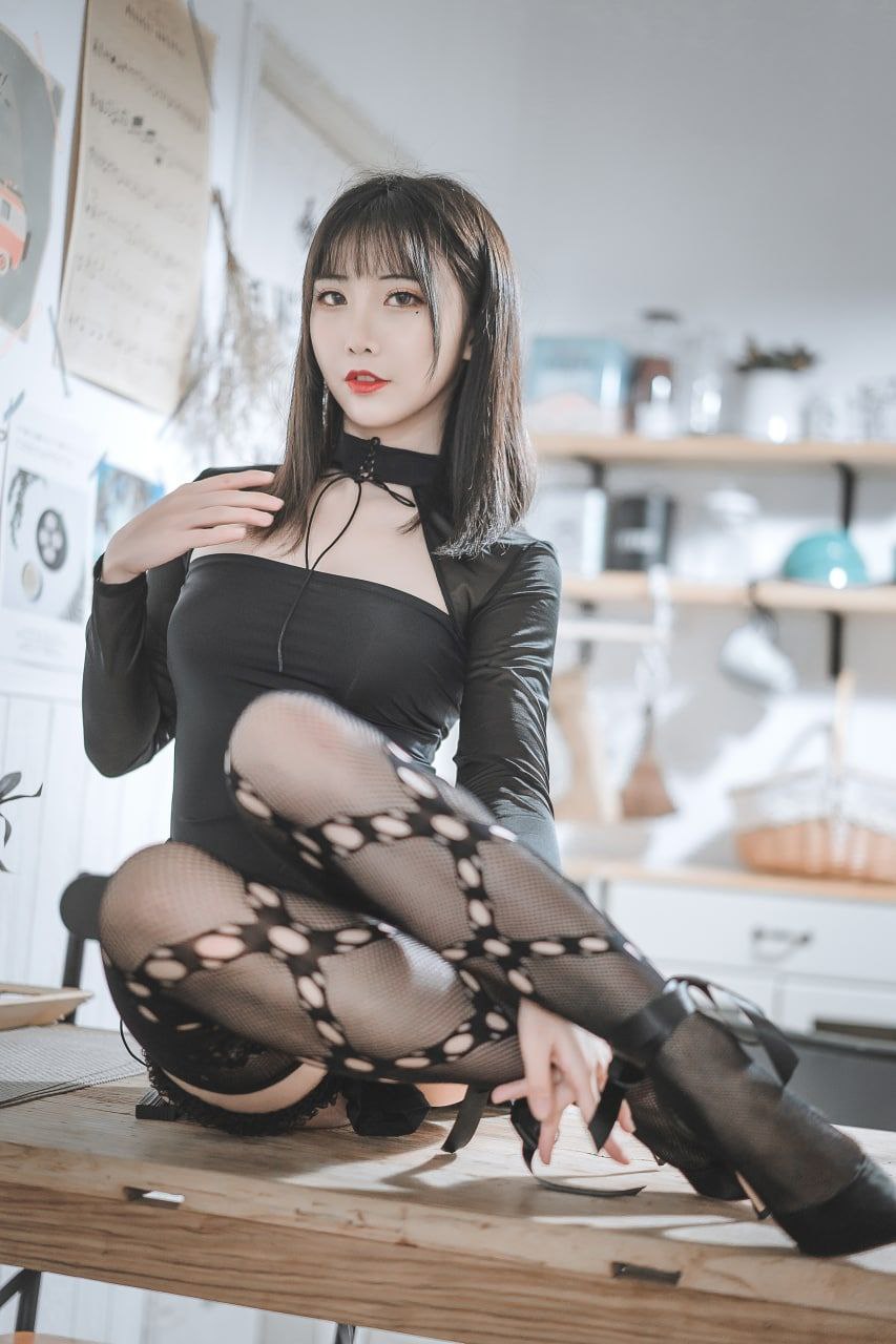 容岩叶沐走着做