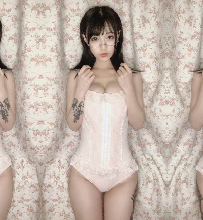 三个不道德的女人