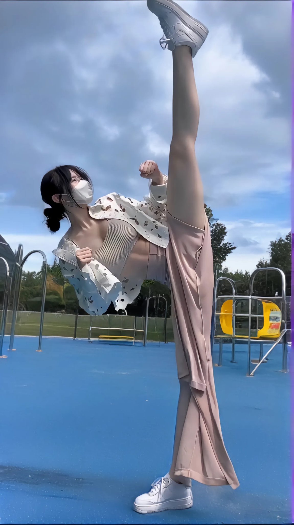丝瓜秋葵绿巨人免费版