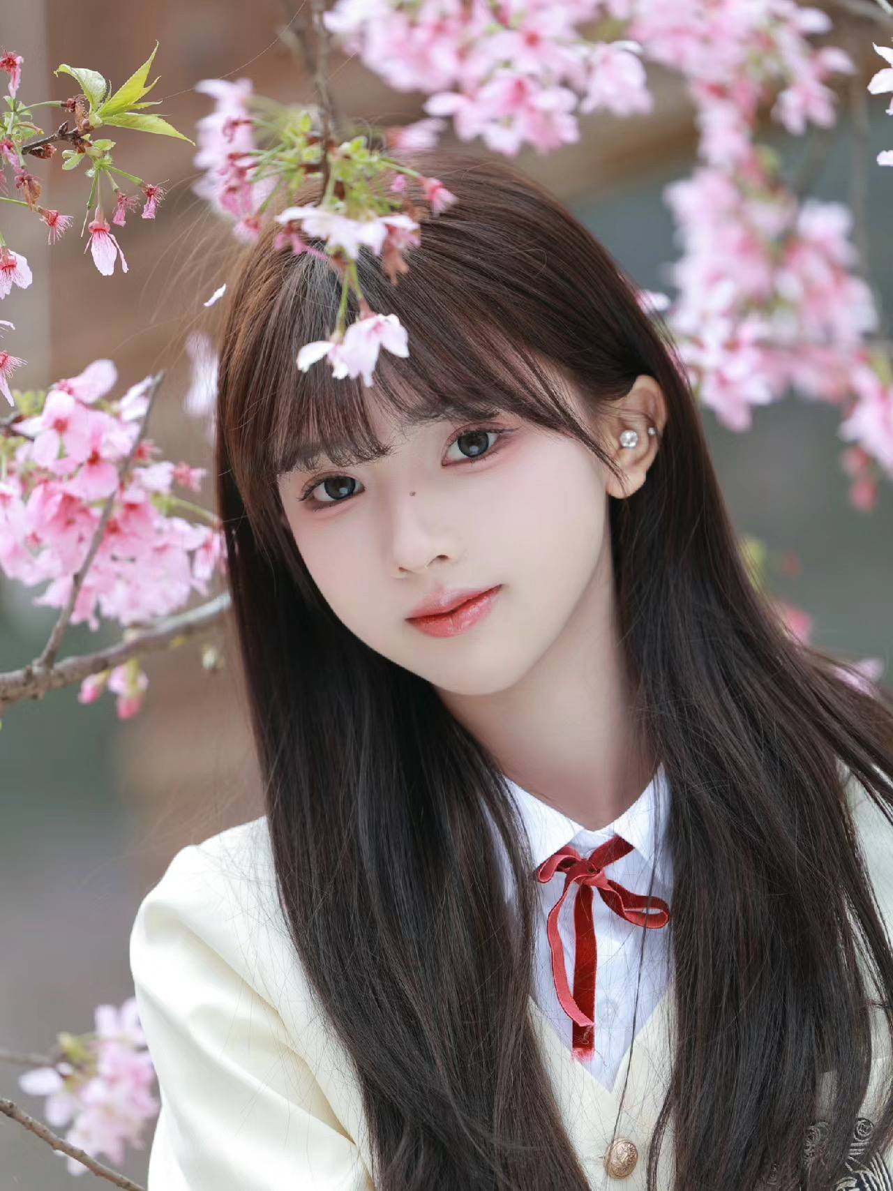 秋葵草莓香蕉榴莲绿巨人大全