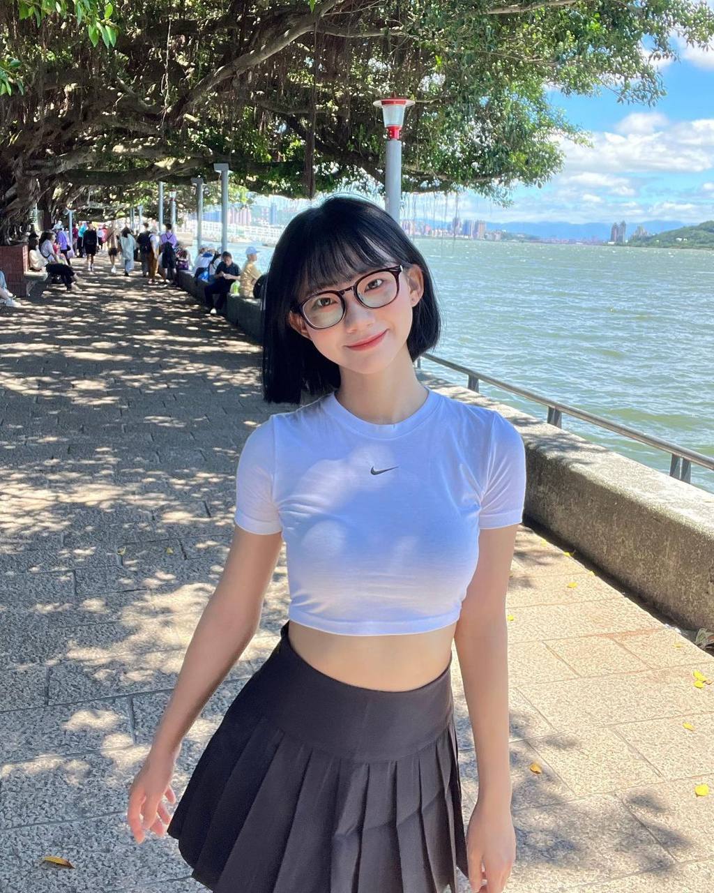 草莓秋葵芭乐绿巨人无限制(污)下载