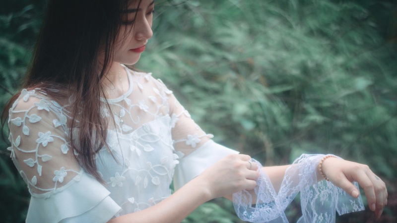 强行征服丰满人妻