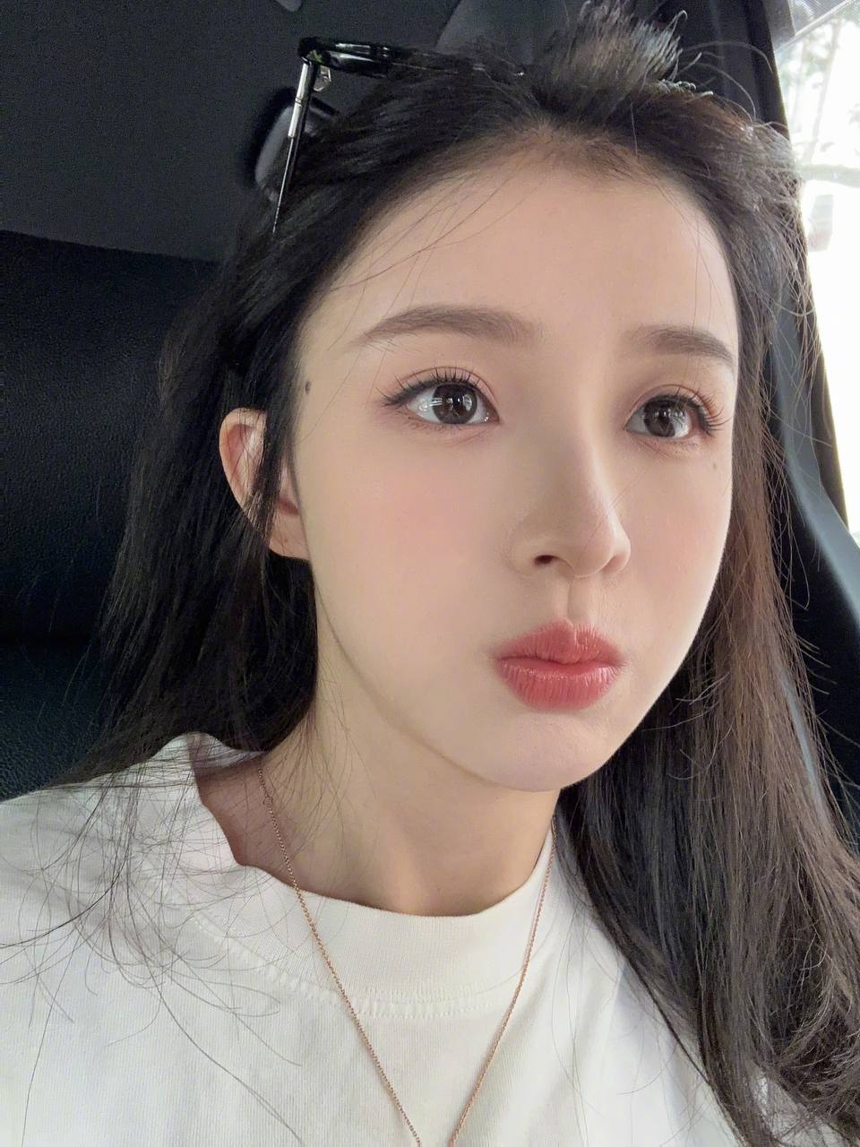 干了美女