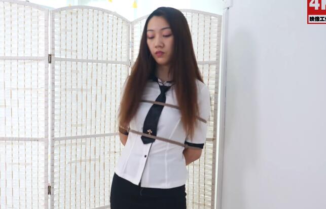 日韩制服国产精品一区