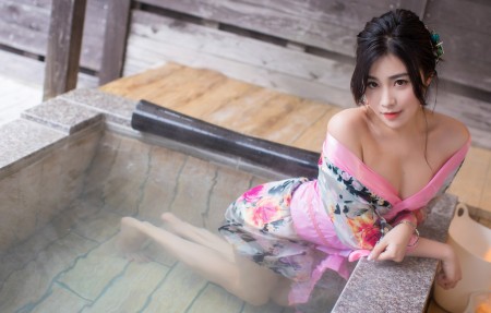 丝瓜草莓秋葵香蕉榴莲绿巨人在线