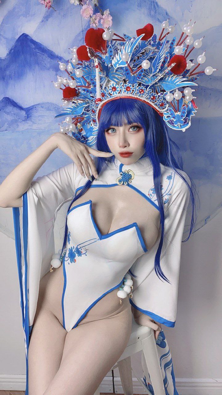 一面亲一面膜下的视频