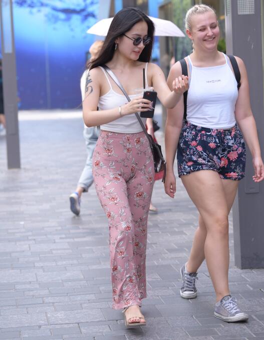 精东影业天美传媒入口支持小窗口播放