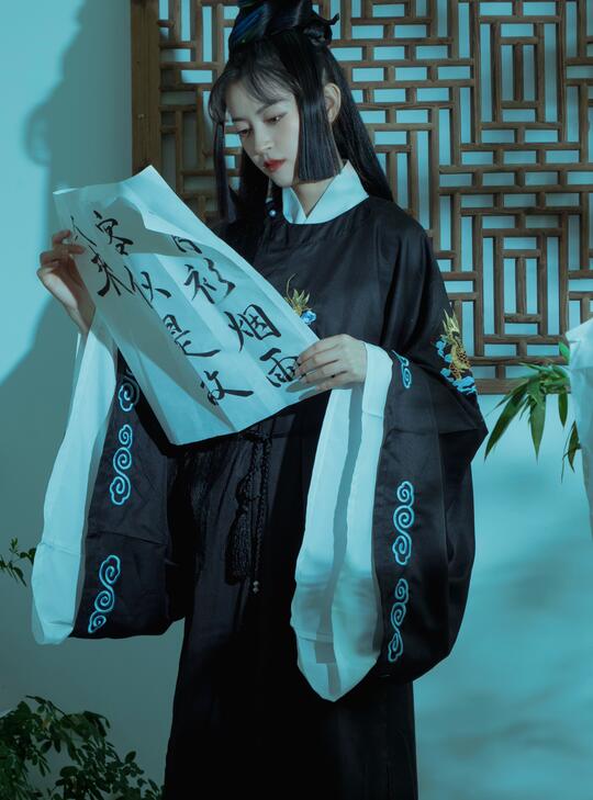 日韩精品人妻一区二区中文八零