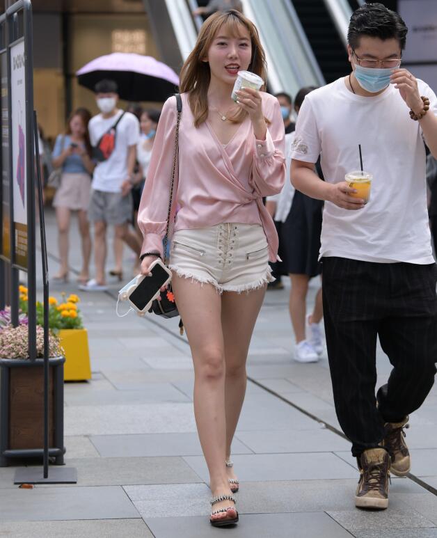 鎴愬搧鐭棰戣蒋浠跺ぇ鍏ㄤ笅杞芥墜鏈虹増