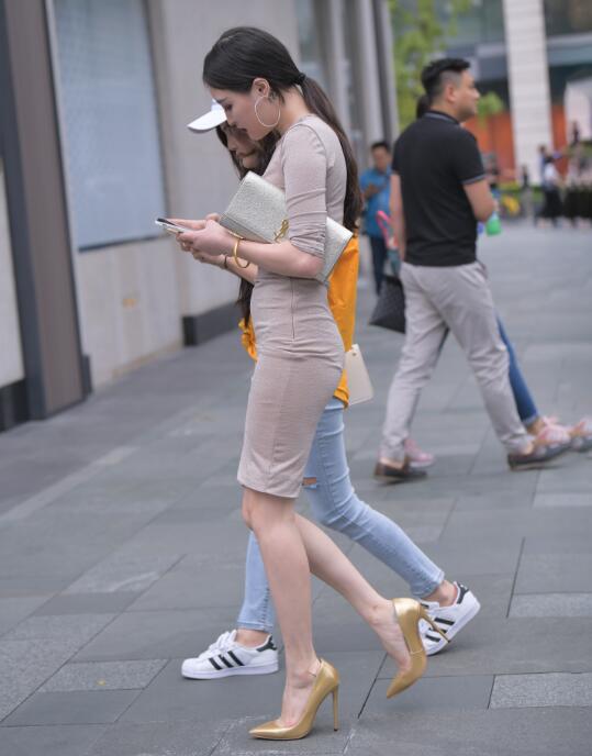 精东影业天美传媒最新章节列表