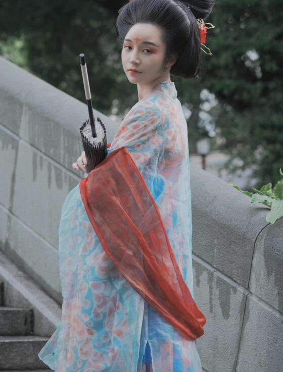 女人与公拘交酡全过程